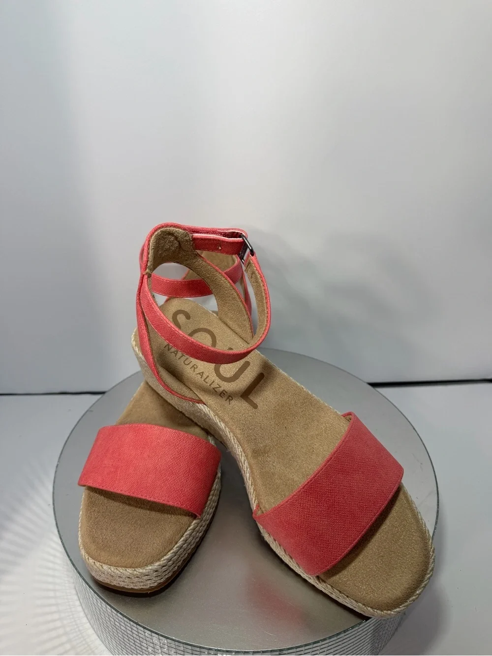 SOUL Naturalizer Coral Pink Espadrille Wedge Sandals size 8.5 W new w/out tags